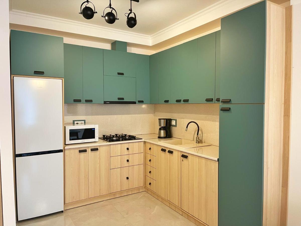 City Heart Luxury Apartment Koutaïssi Extérieur photo